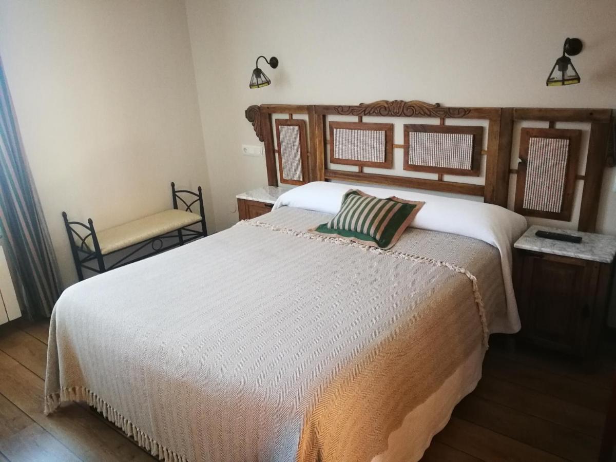 Hotel Rural La Campanona Villager de Laciana Bagian luar foto